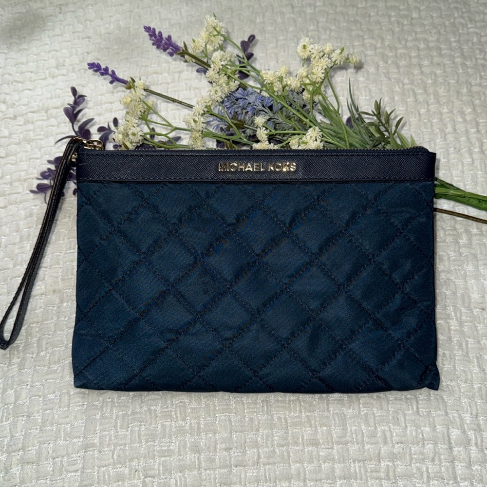 Michael Kors Navy Plush Quilted XL Wristlet Wallet